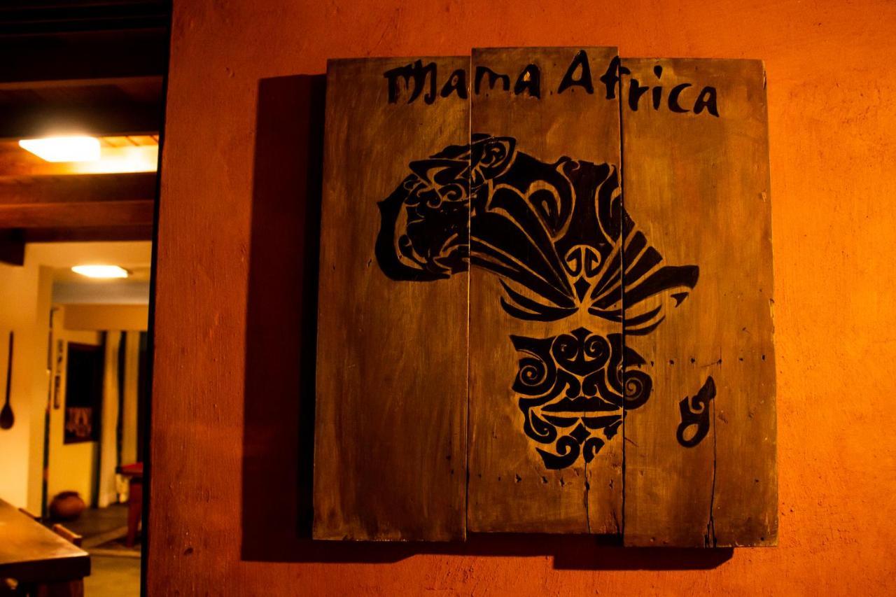 Mama Africa *